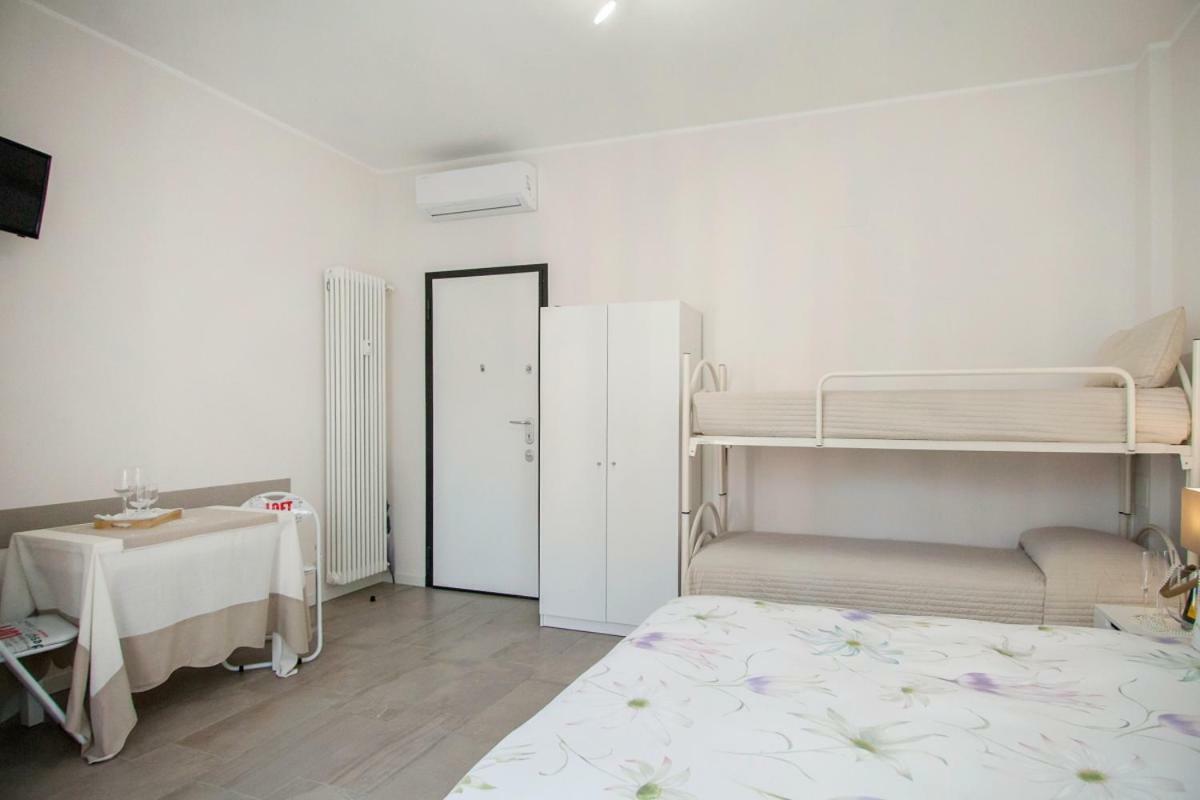 Cristel Apartment - 15 Min Da Milano Cormano Zewnętrze zdjęcie